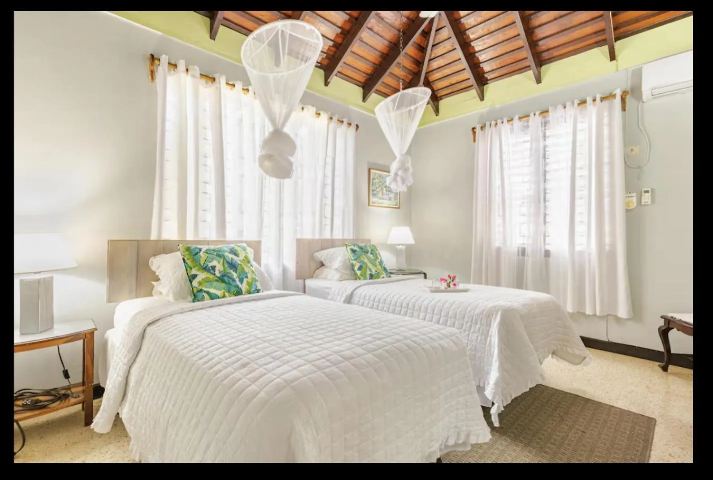 Silver Sands Sea Lili Jamaica