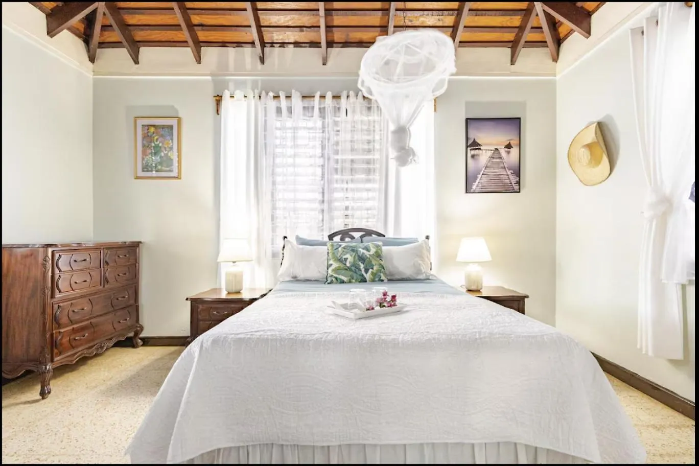 Silver Sands Sea Lili Jamaica